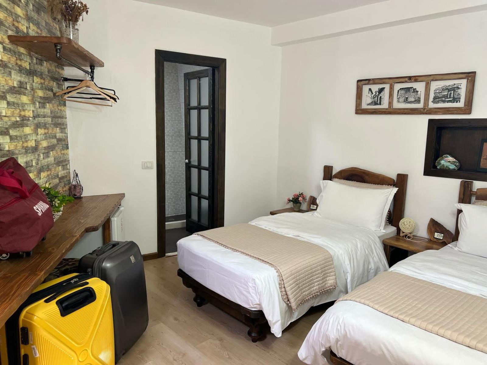 Hotel Omer Berat Ruang foto